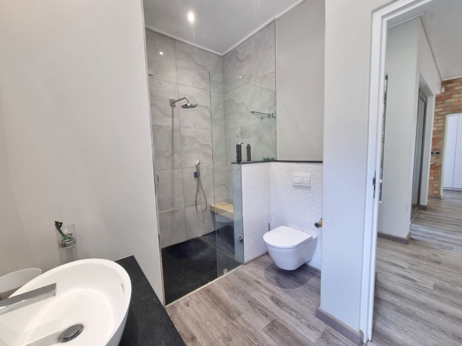 4 Bedroom Property for Sale in Onrus Western Cape